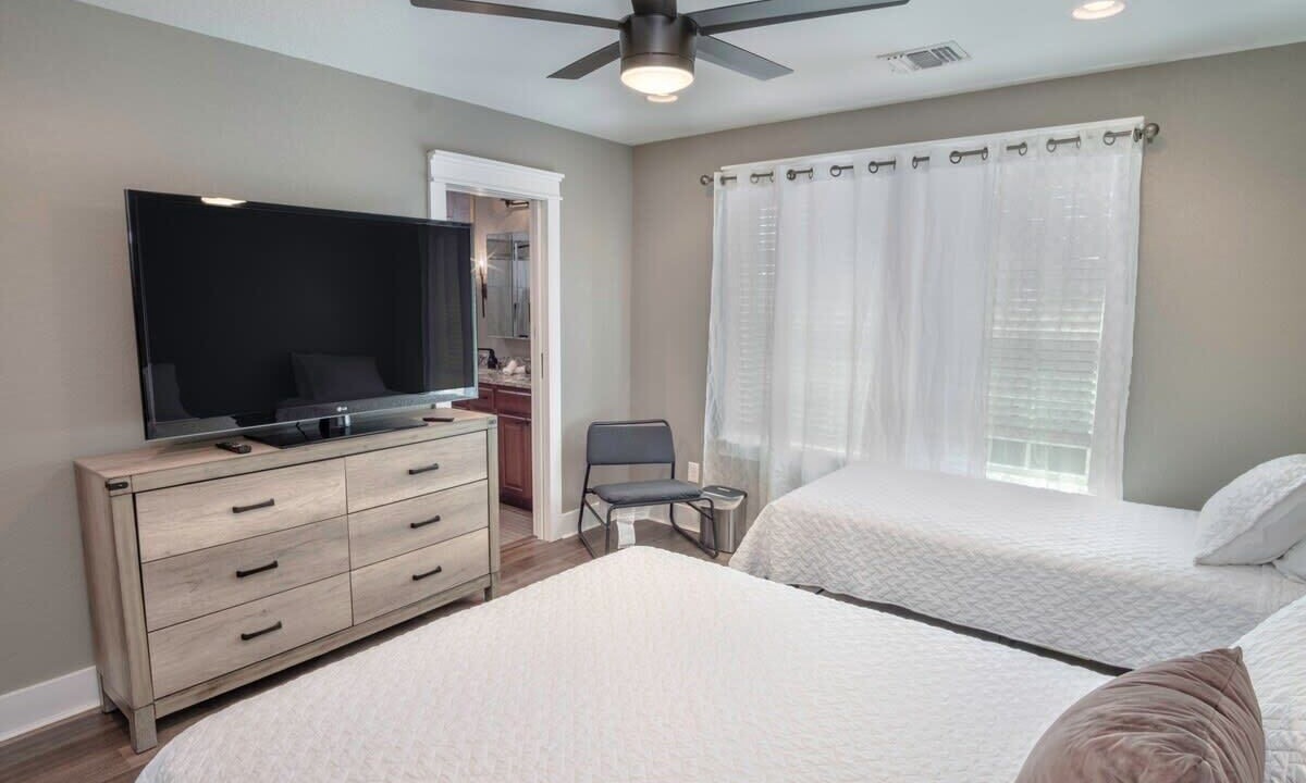 Photo of Bedroom in Denver Heights