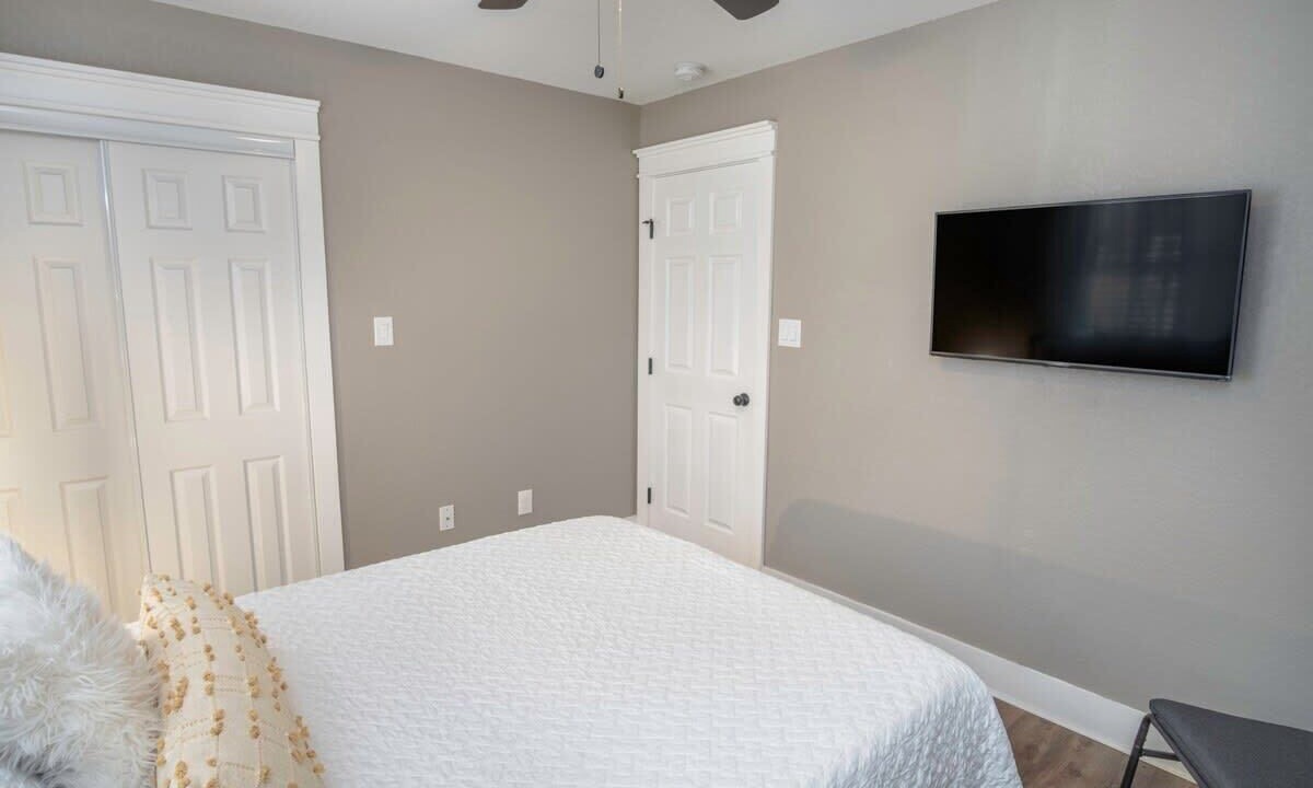 Photo of Bedroom in Denver Heights