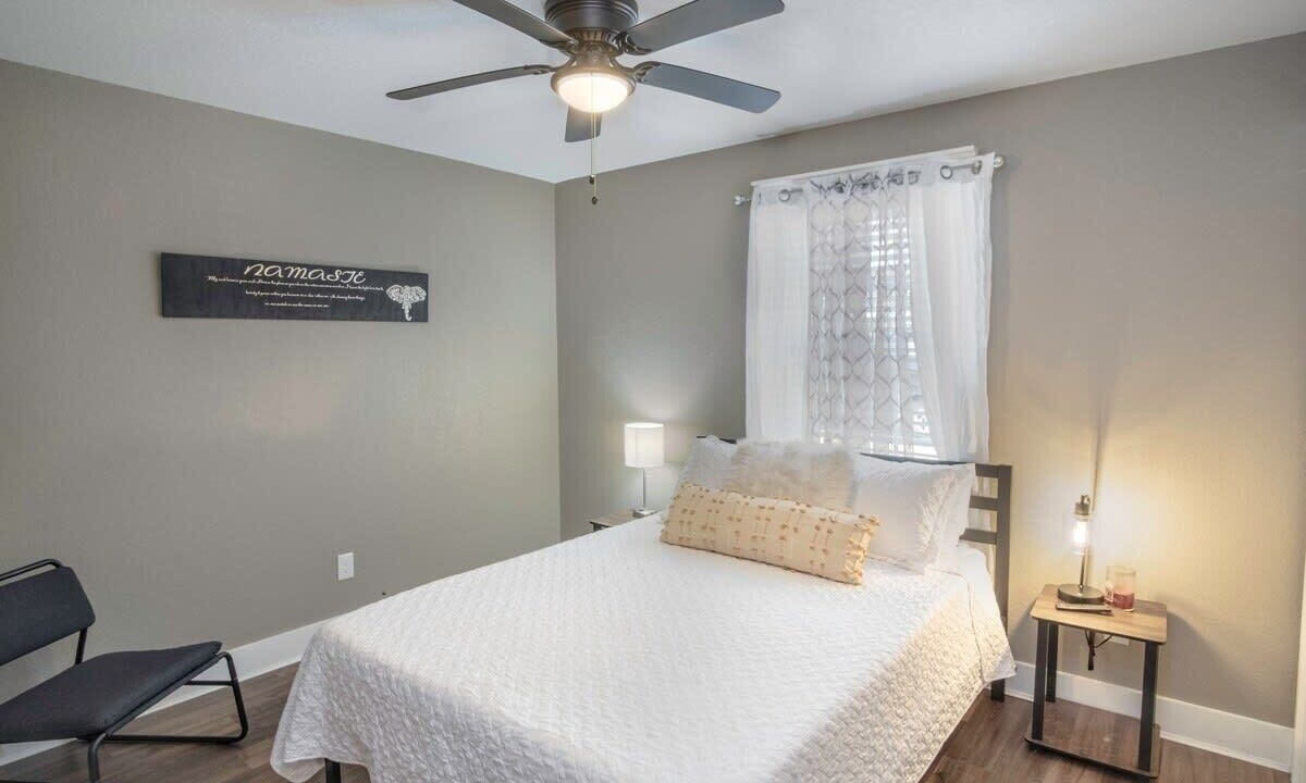 Photo of Bedroom in Denver Heights