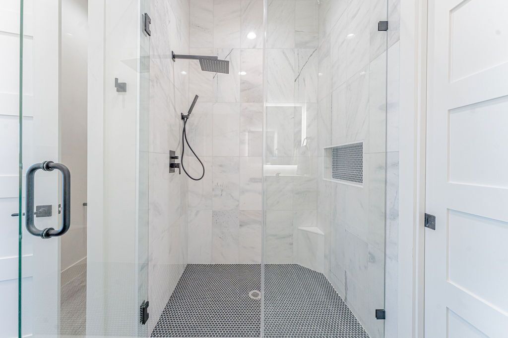 Photo of Bathroom in Highland Lake Estates