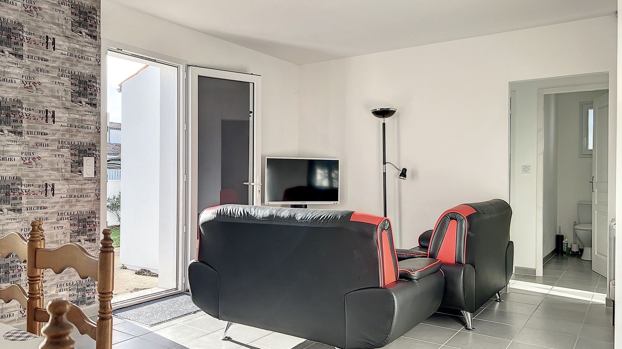 Photo of Livingroom in La Bree-les-Bains