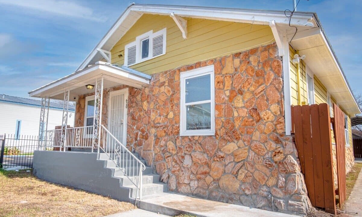 Photo of Outdoor in Near East Side