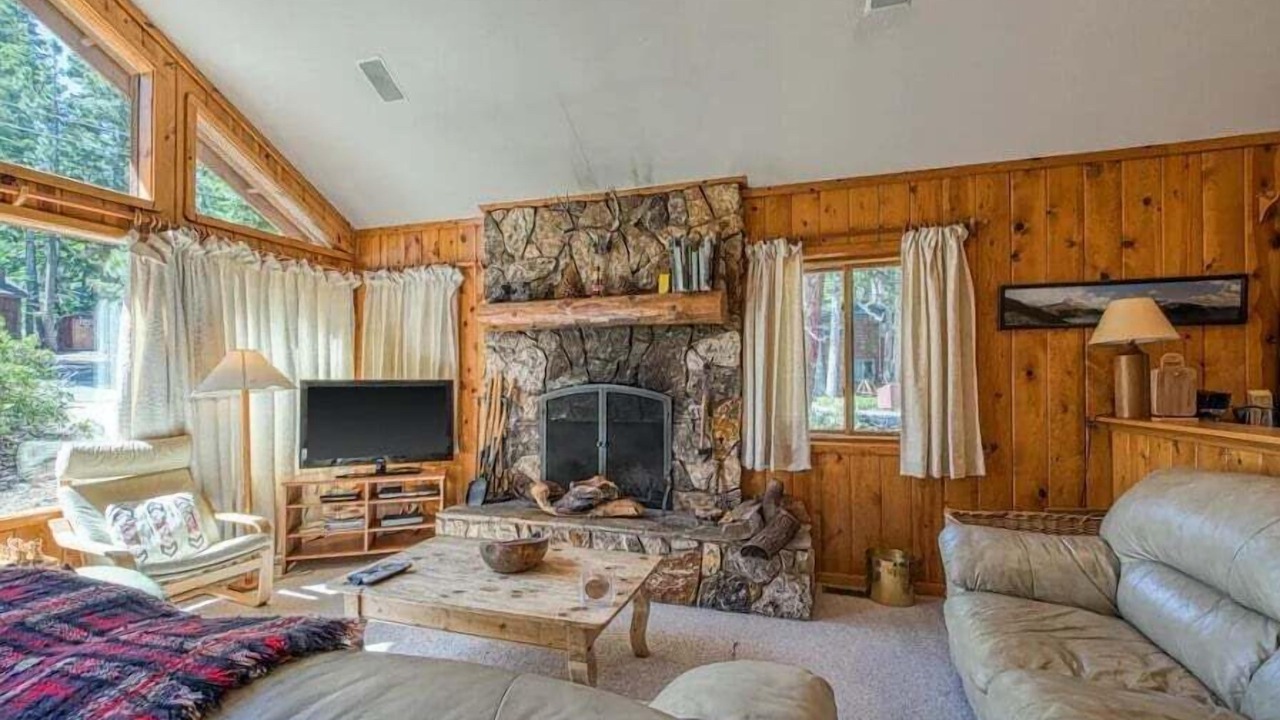 Photo of Livingroom in Ridgewood