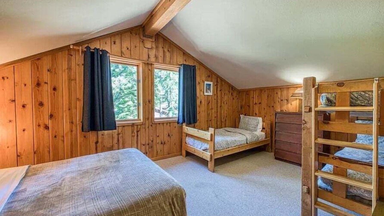 Photo of Bedroom in Ridgewood