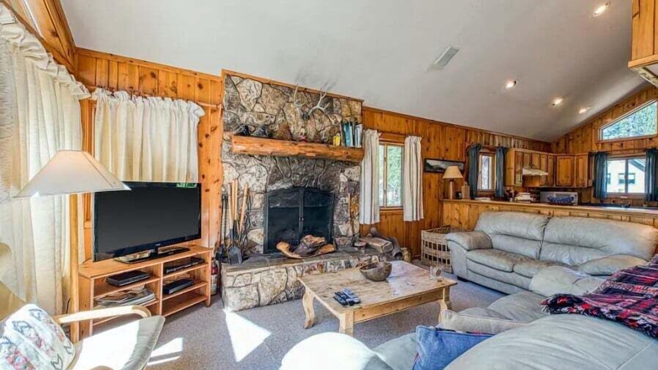 Photo of Livingroom in Ridgewood