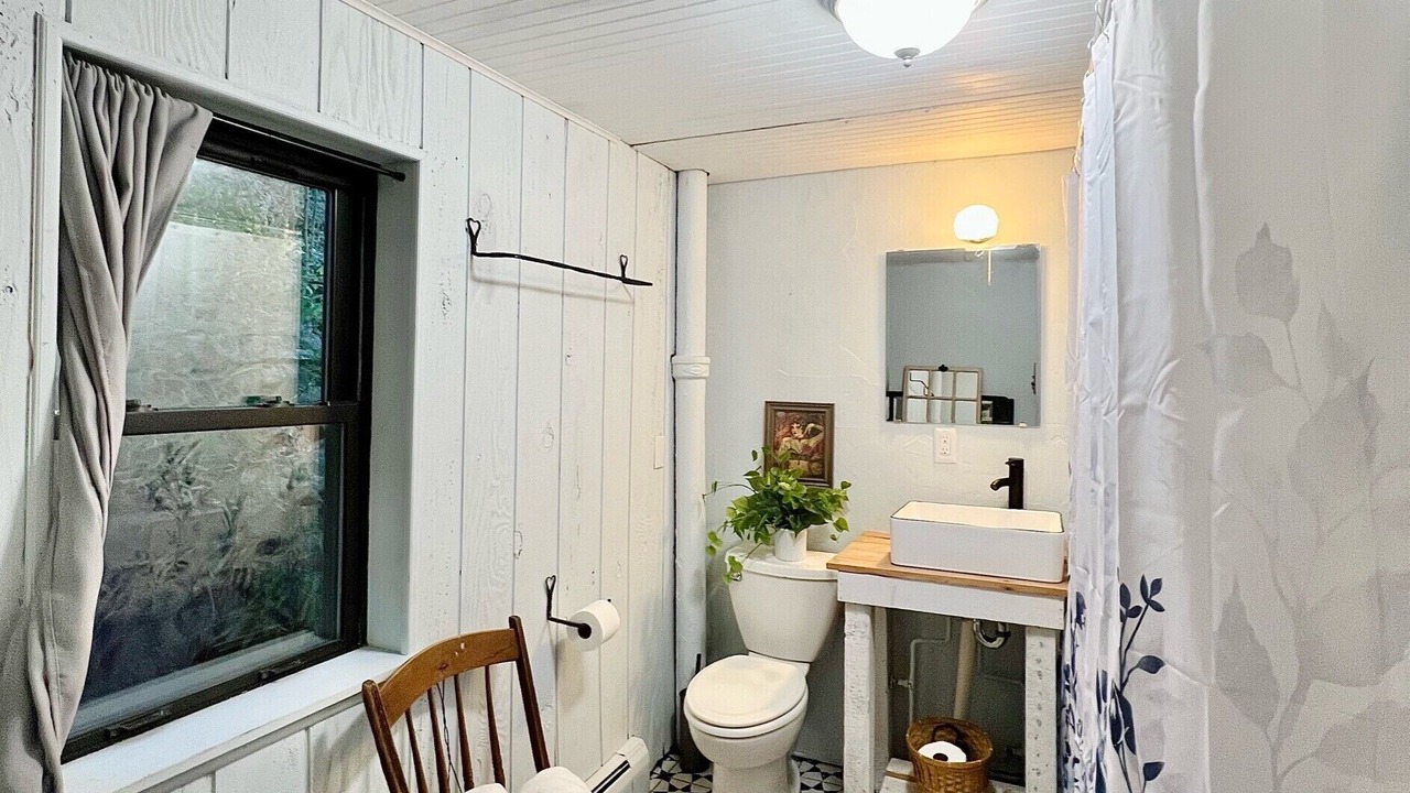 Photo of Bathroom in Kingston