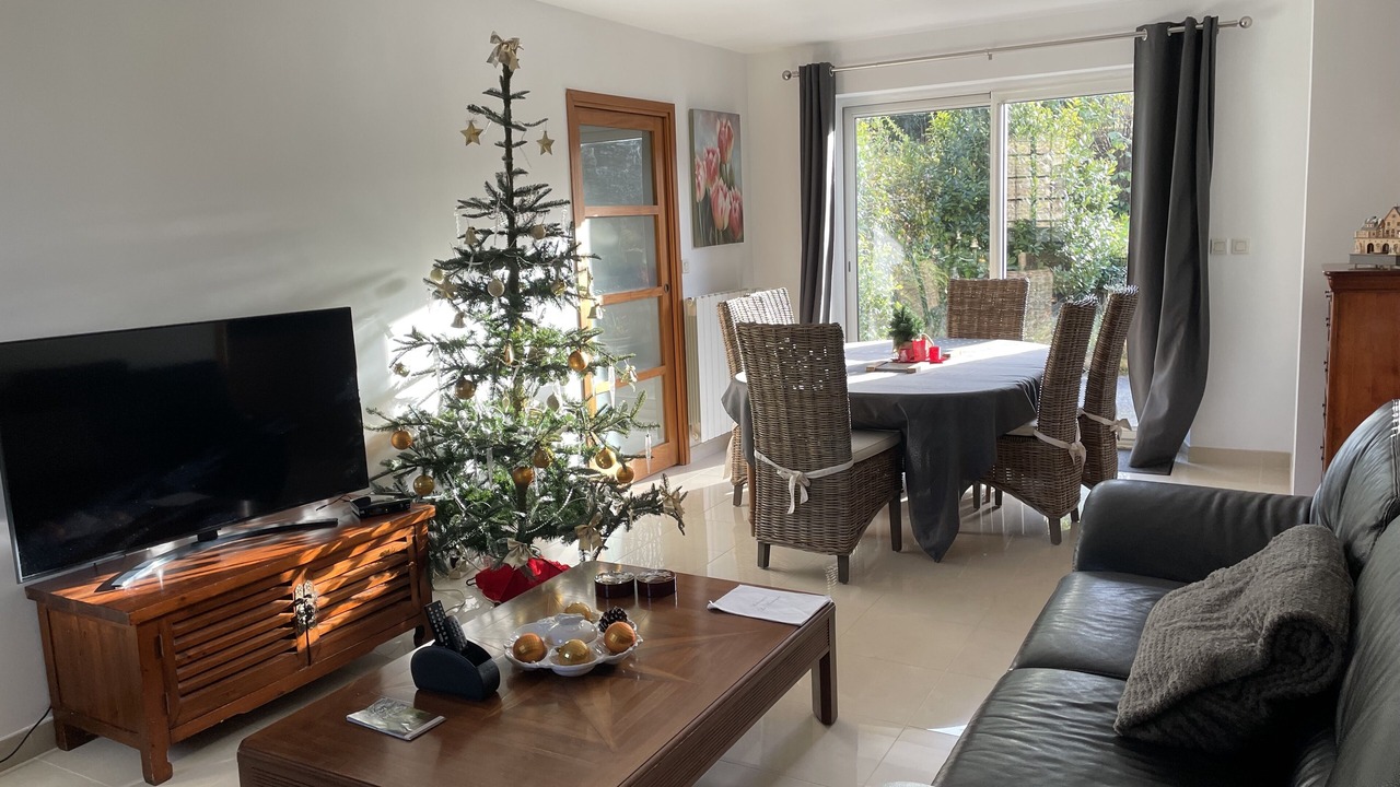 Photo of Livingroom in Cerisy-la-Foret