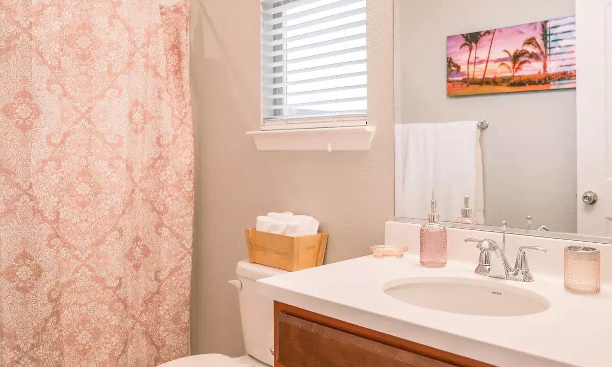 Photo of Bathroom in Lathrop