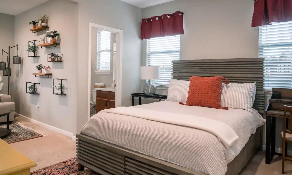 Photo of Bedroom in Lathrop