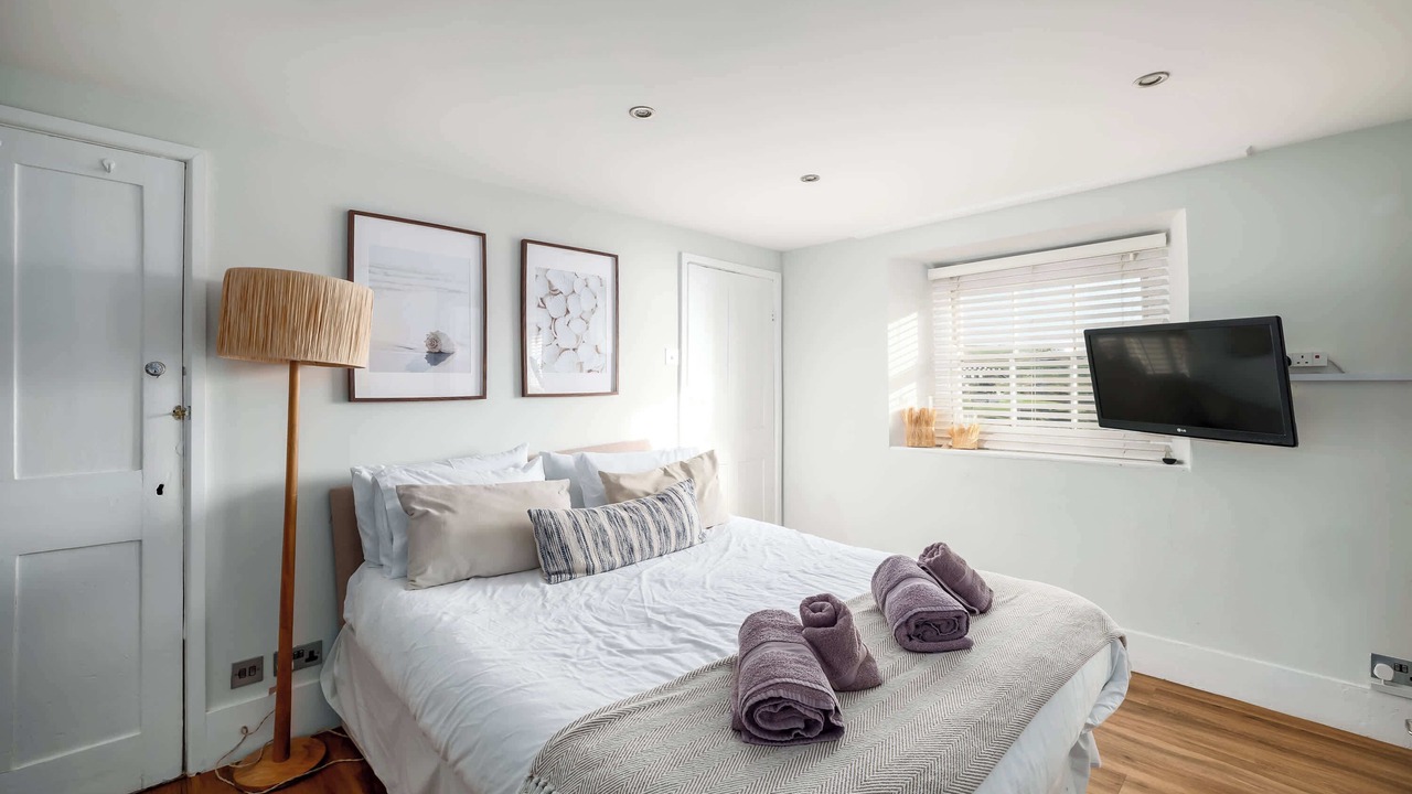 Photo of Bedroom in Plymouth