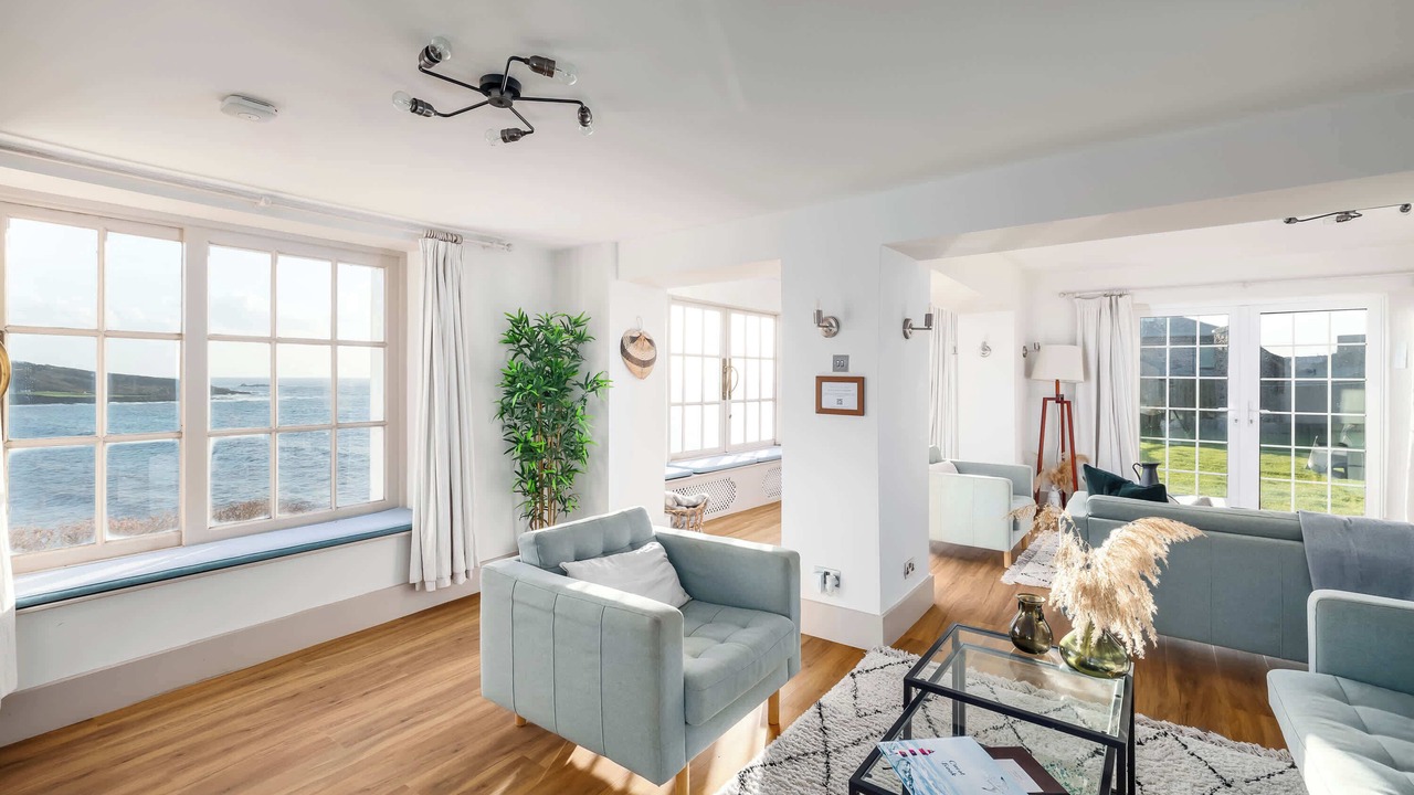 Photo of Livingroom in Plymouth