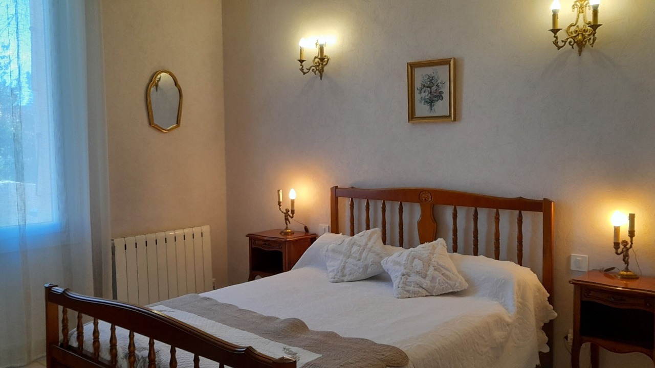 Photo of Bedroom in Puimisson