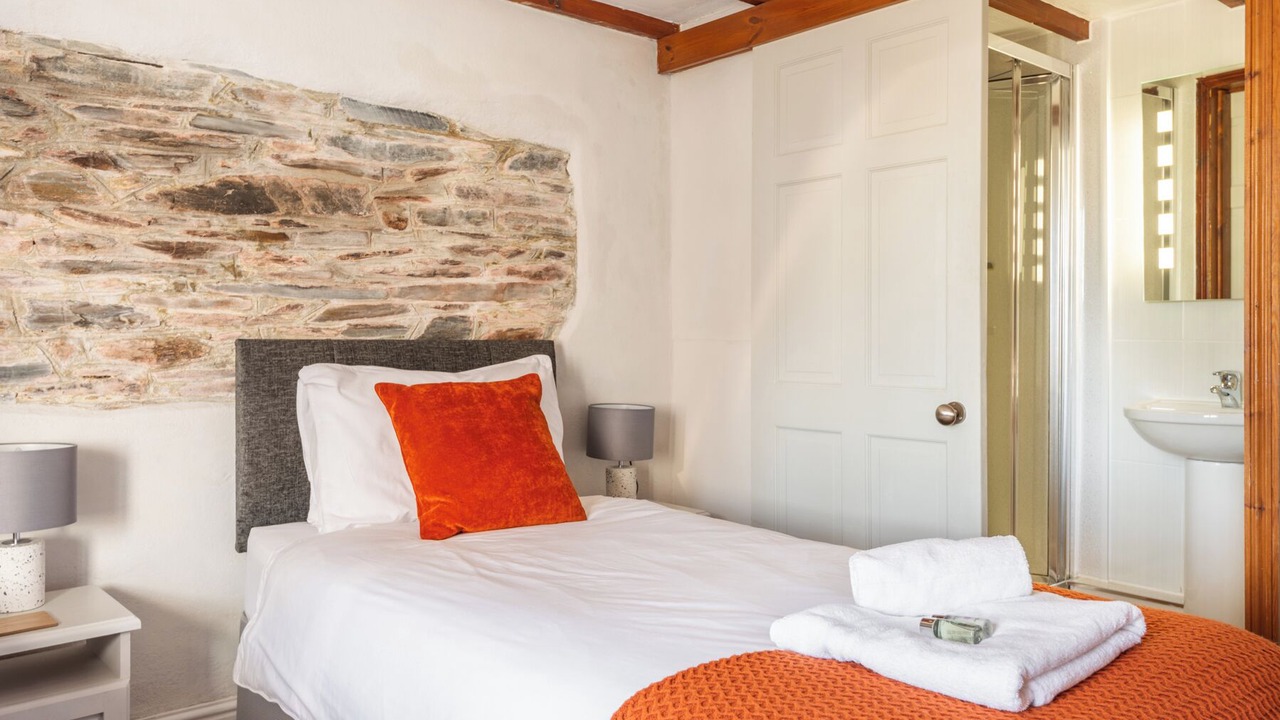 Photo of Bedroom in St Teath