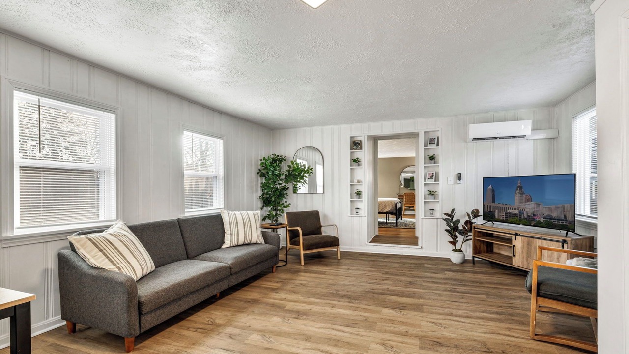 Photo of Livingroom in Berea