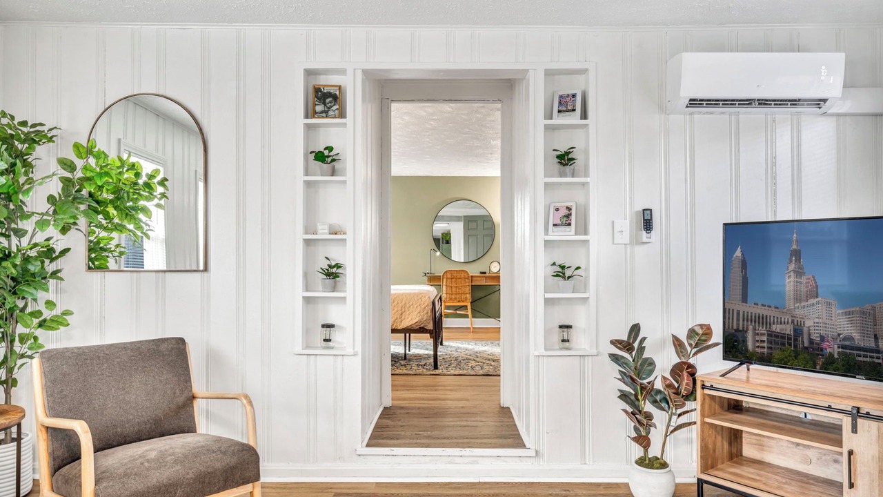 Photo of Bedroom in Berea