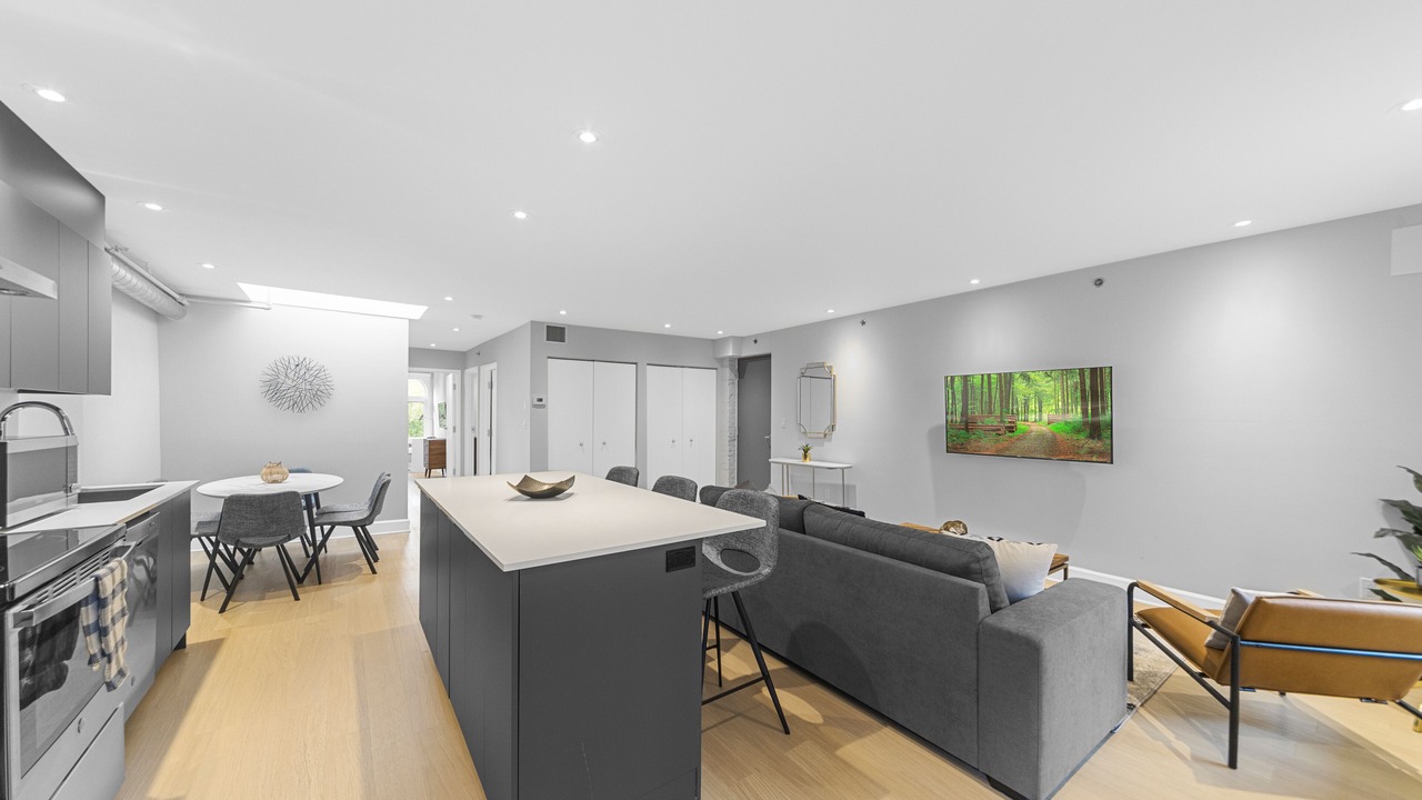 Photo of Livingroom in Downtown Montreal
