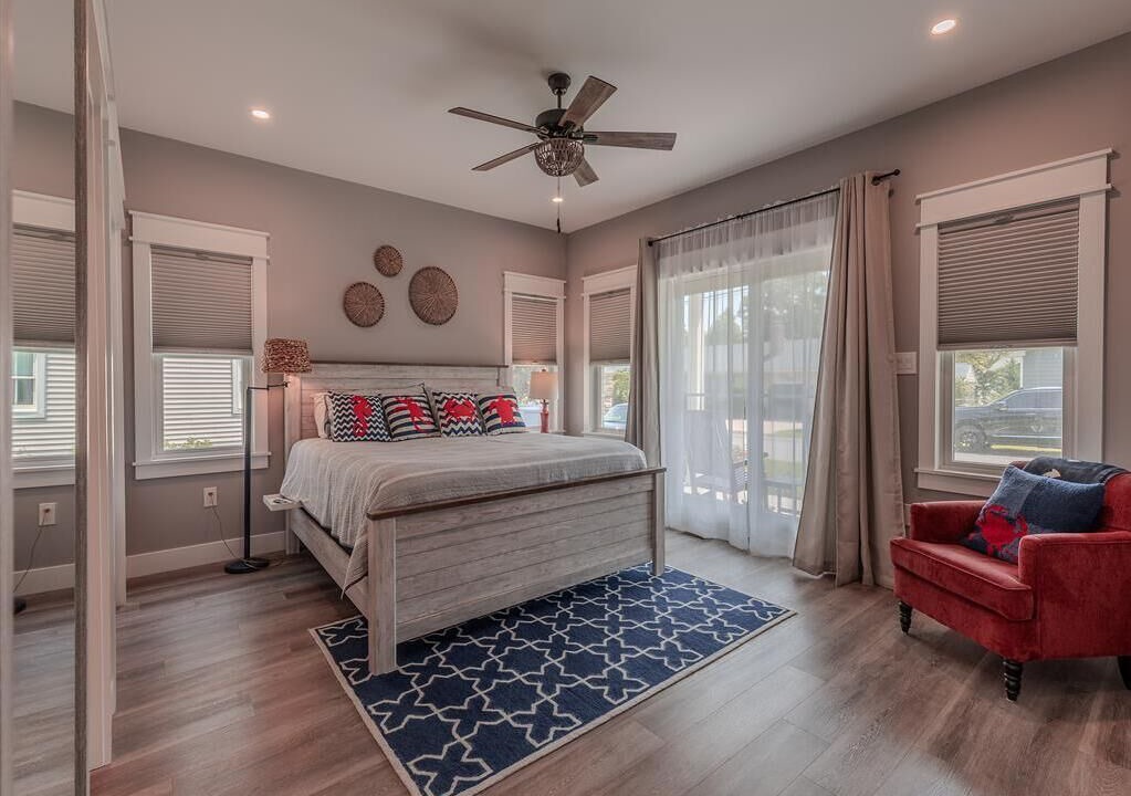 Photo of Bedroom in Town Bank