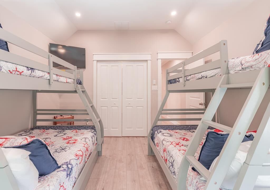 Photo of Bedroom in Town Bank