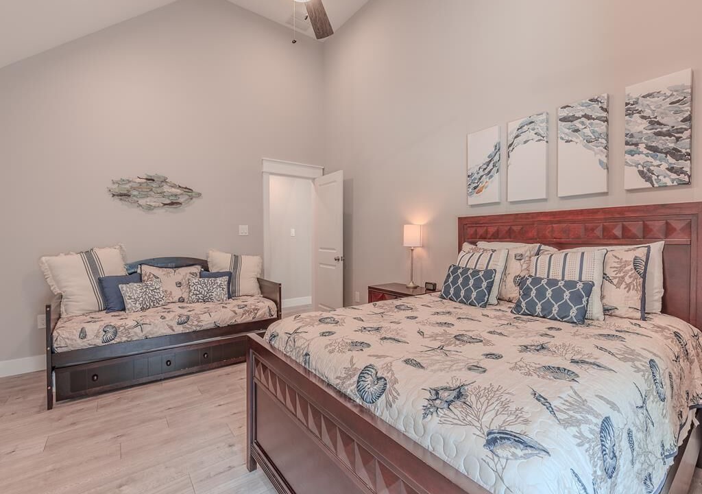 Photo of Bedroom in Town Bank