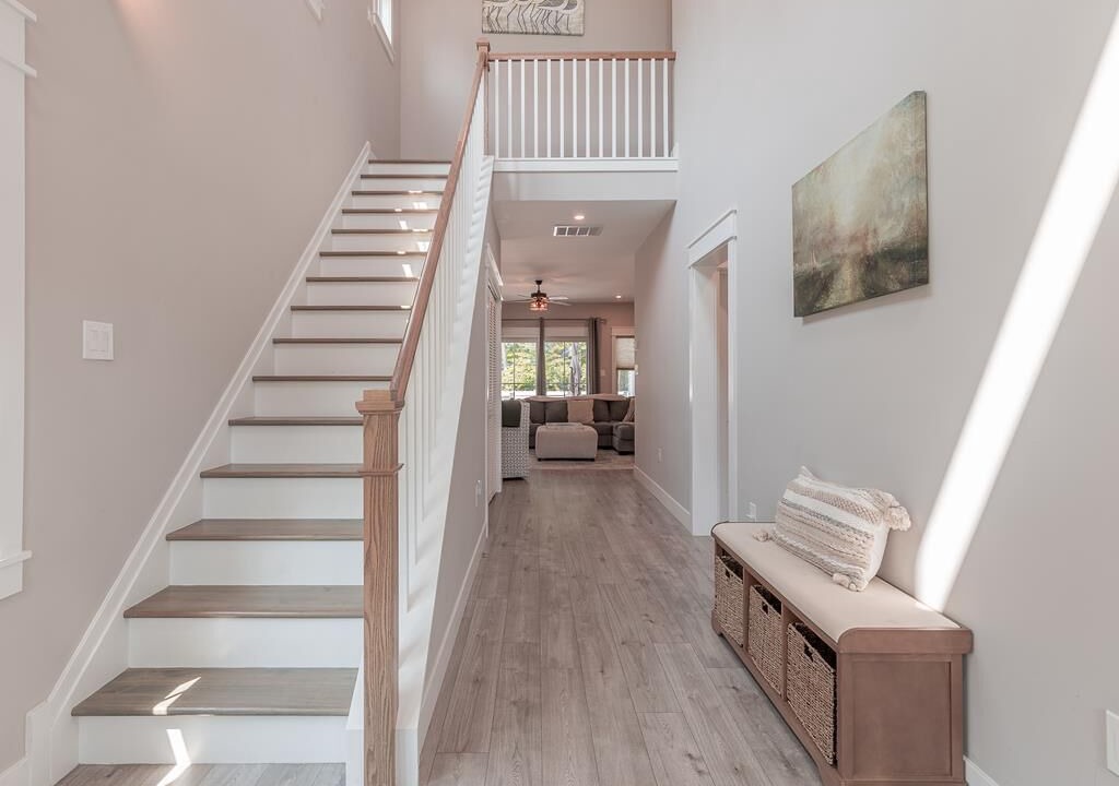 Photo of Others in Town Bank