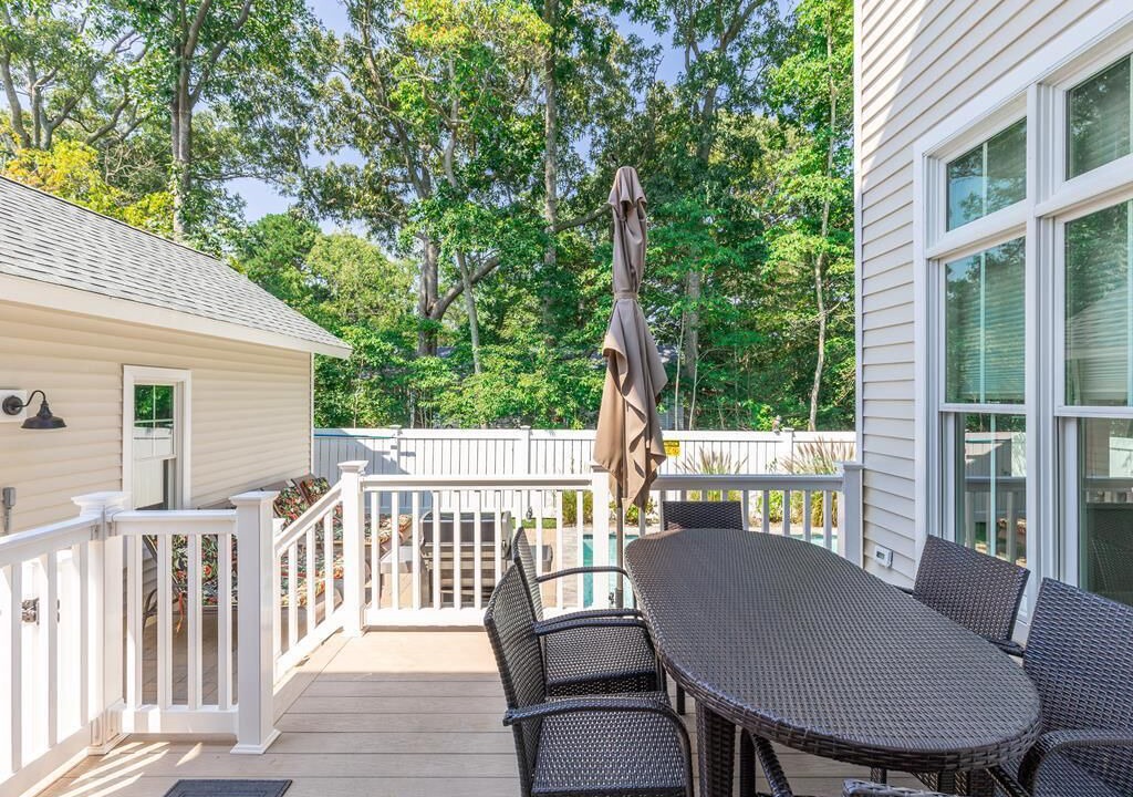 Photo of Outdoor in Town Bank