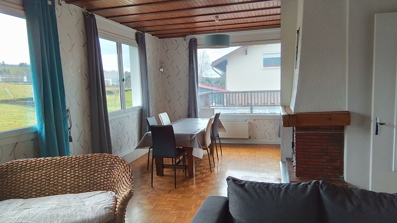 Photo of Livingroom in Paroisse des Monts de Bienne