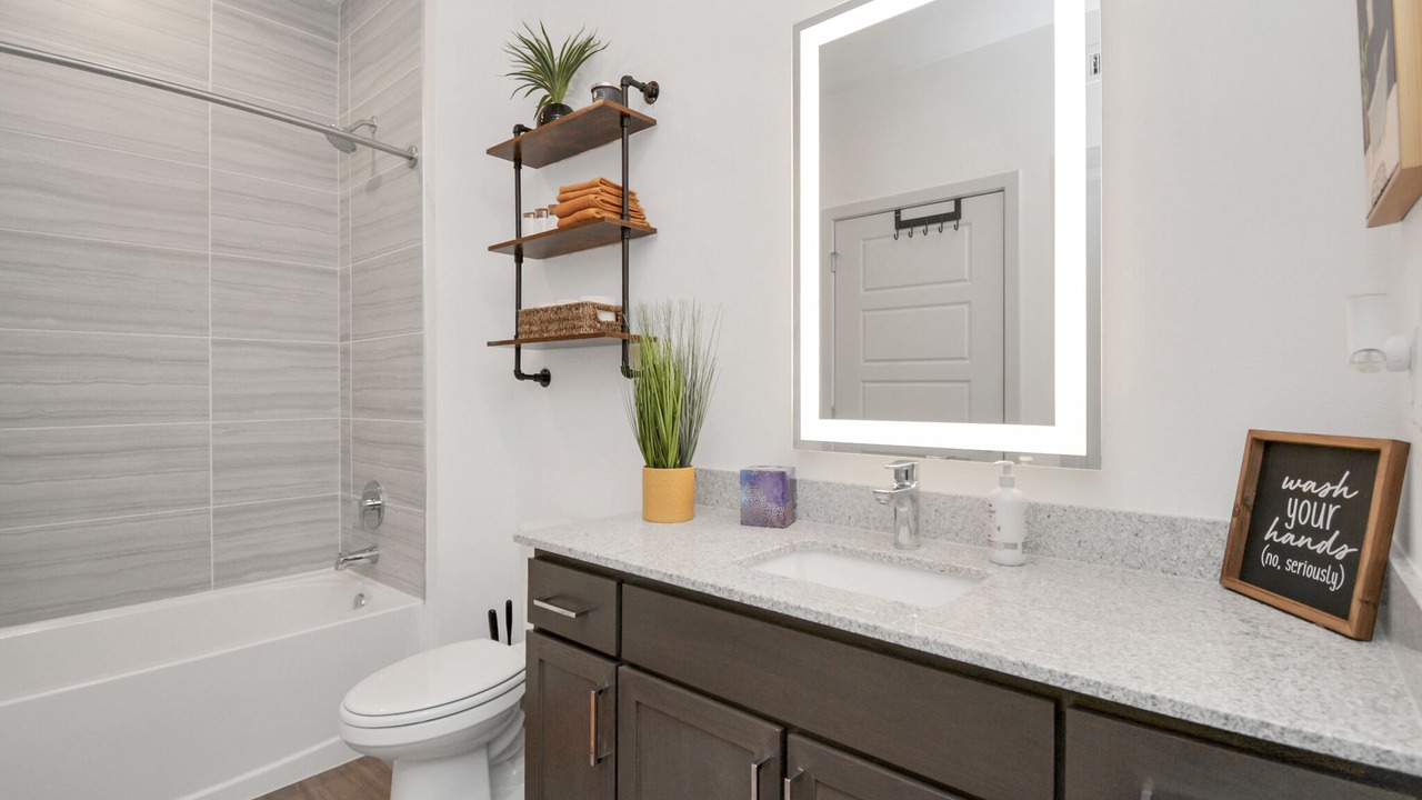 Photo of Bathroom in Spring