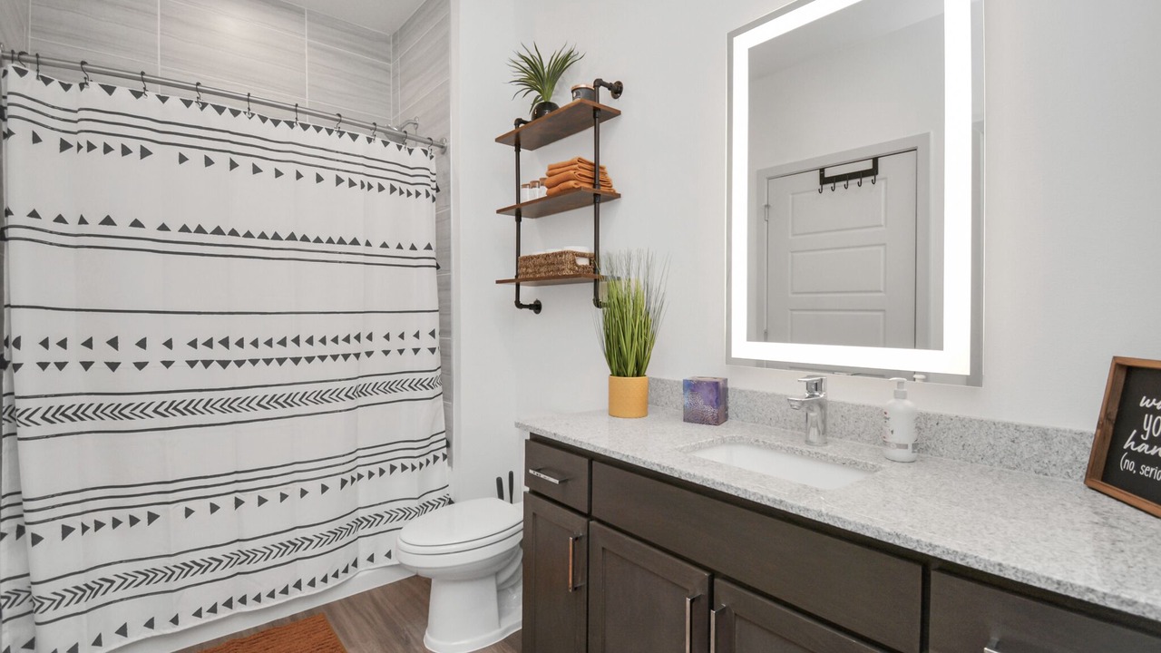 Photo of Bathroom in Spring