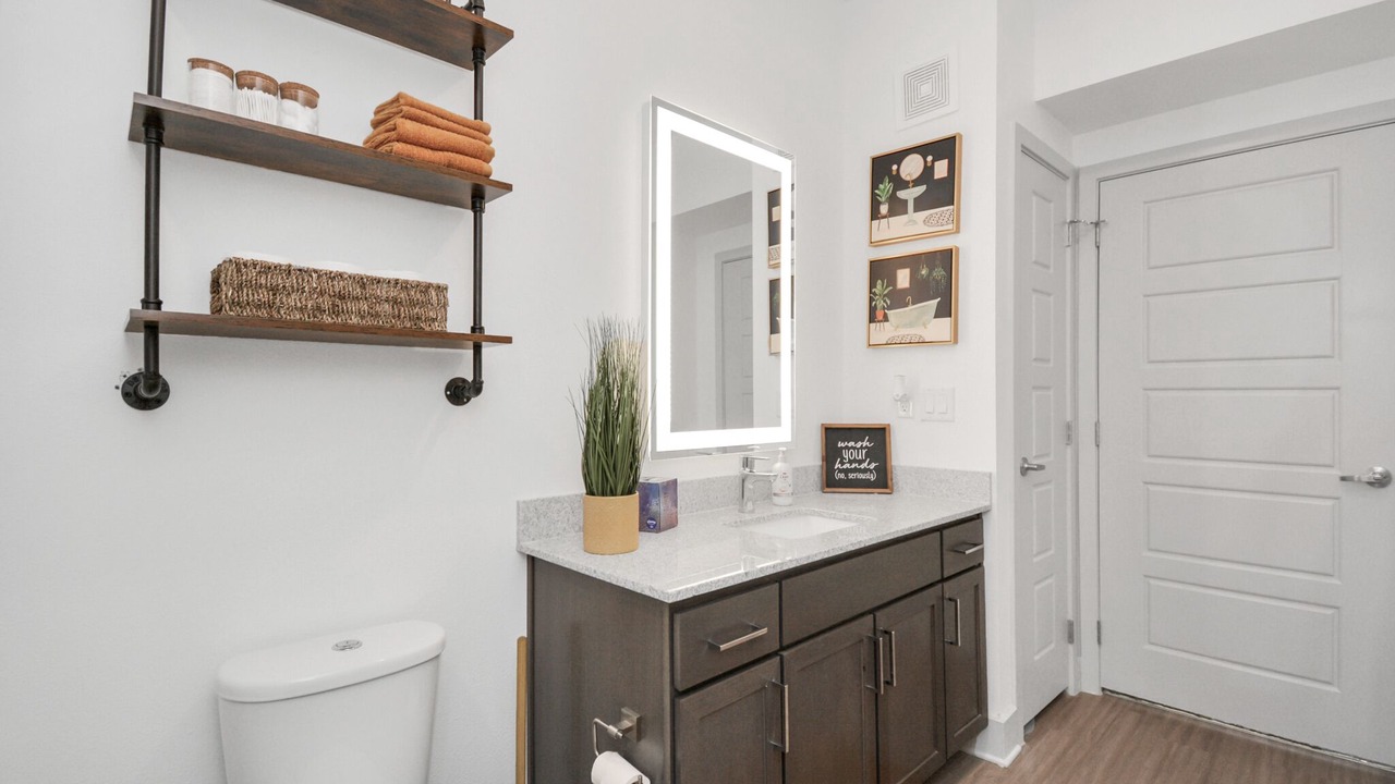Photo of Bathroom in Spring