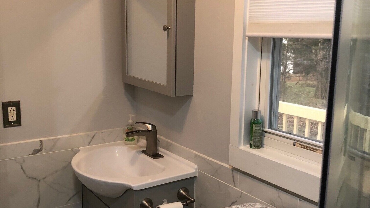 Photo of Bathroom in Clifton Springs
