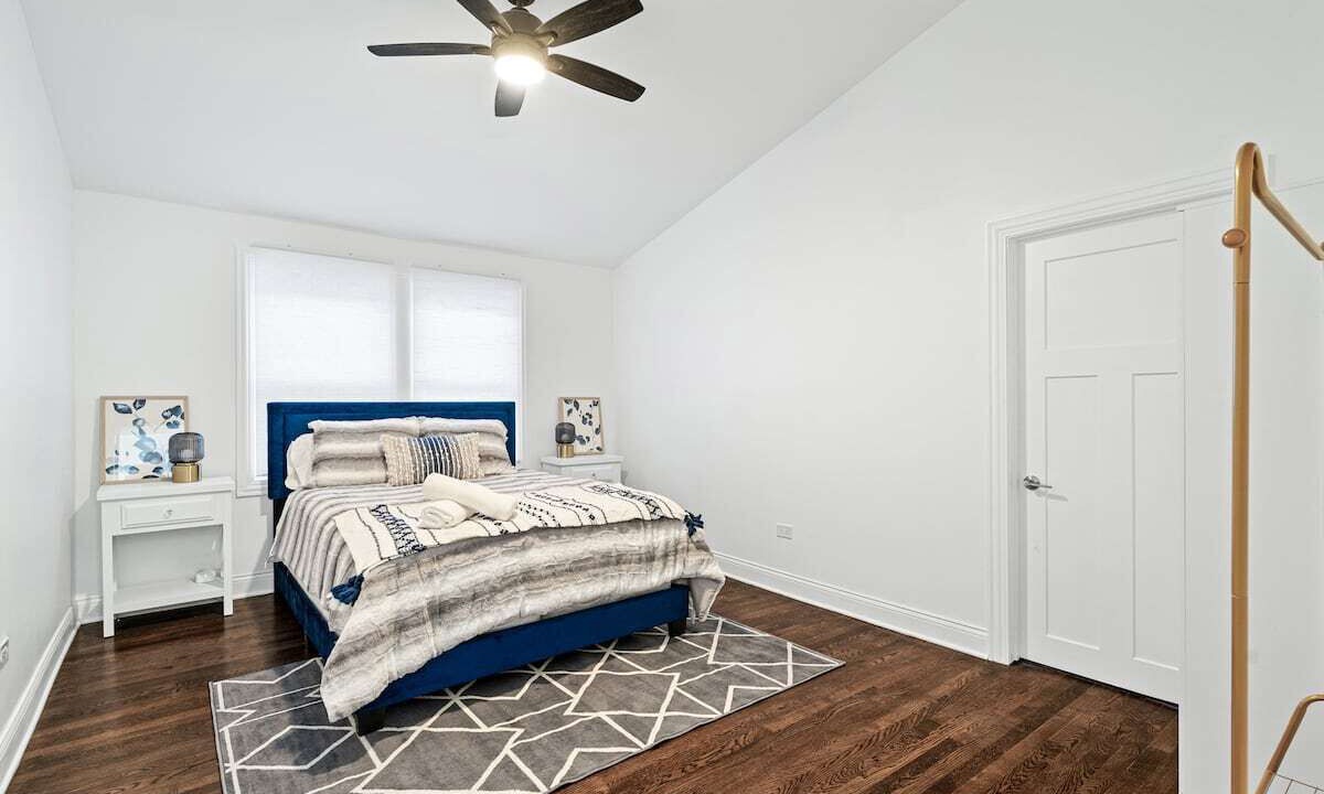 Photo of Bedroom in Cragin