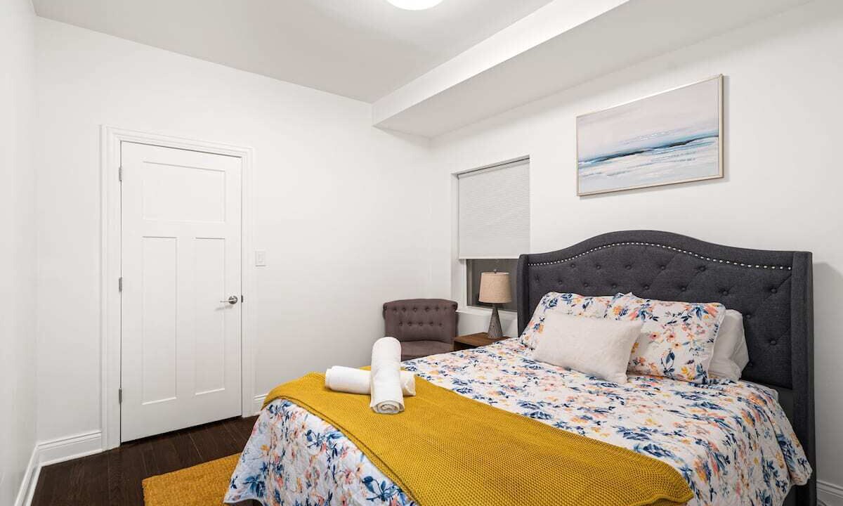 Photo of Bedroom in Cragin