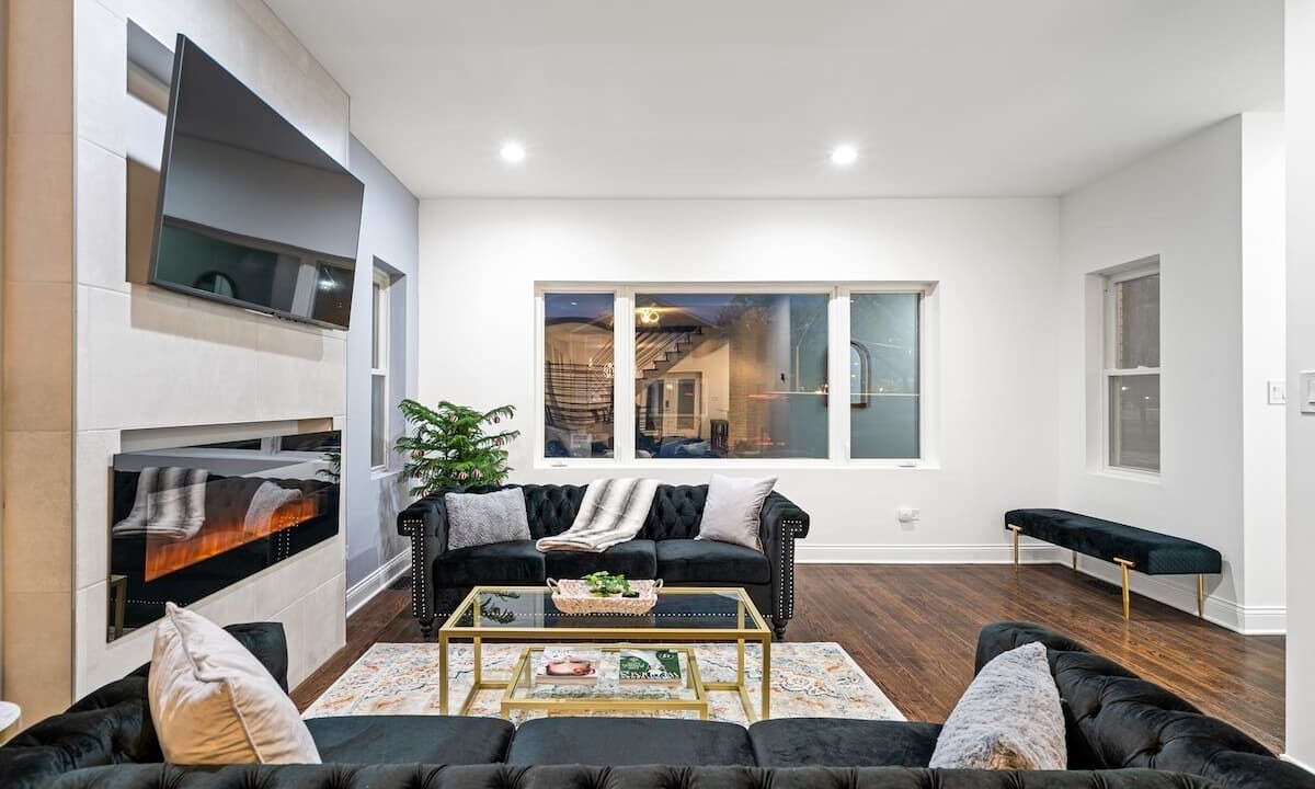 Photo of Livingroom in Cragin