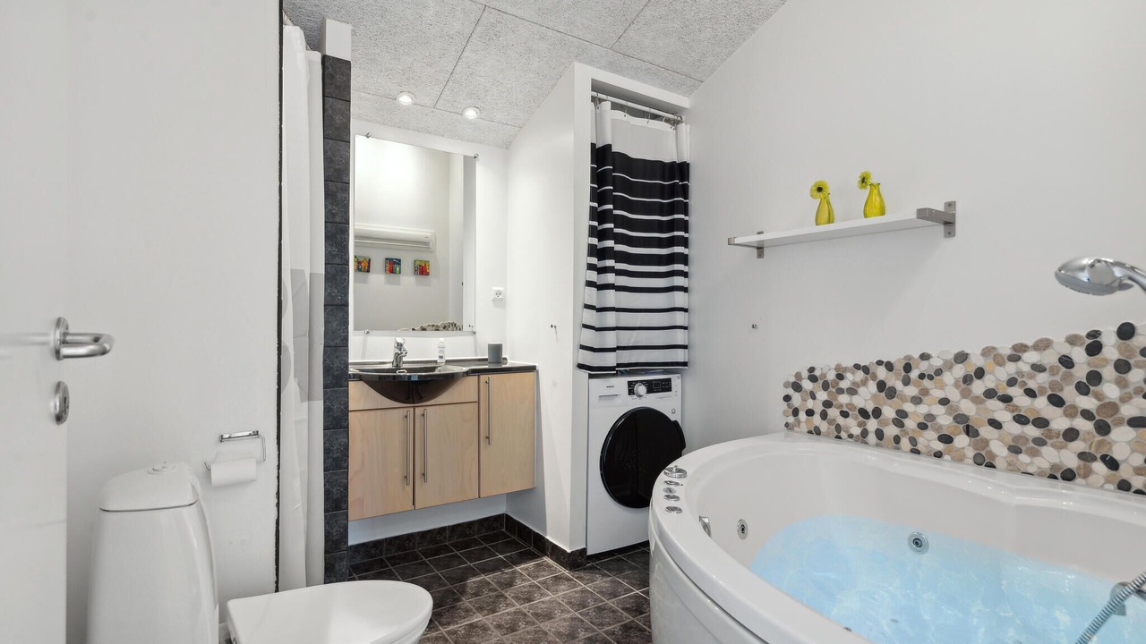 Photo of Bathroom in Nørre Lyngvig