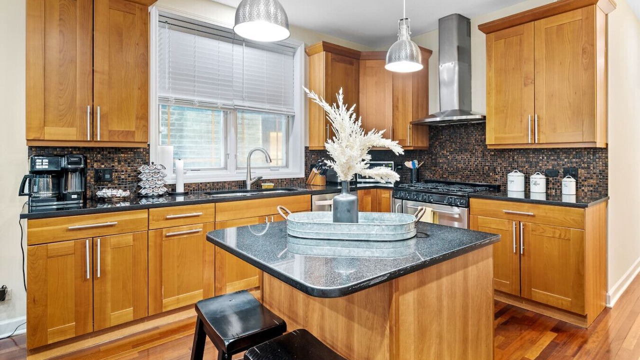 Photo of Kitchen in Pulaski Park