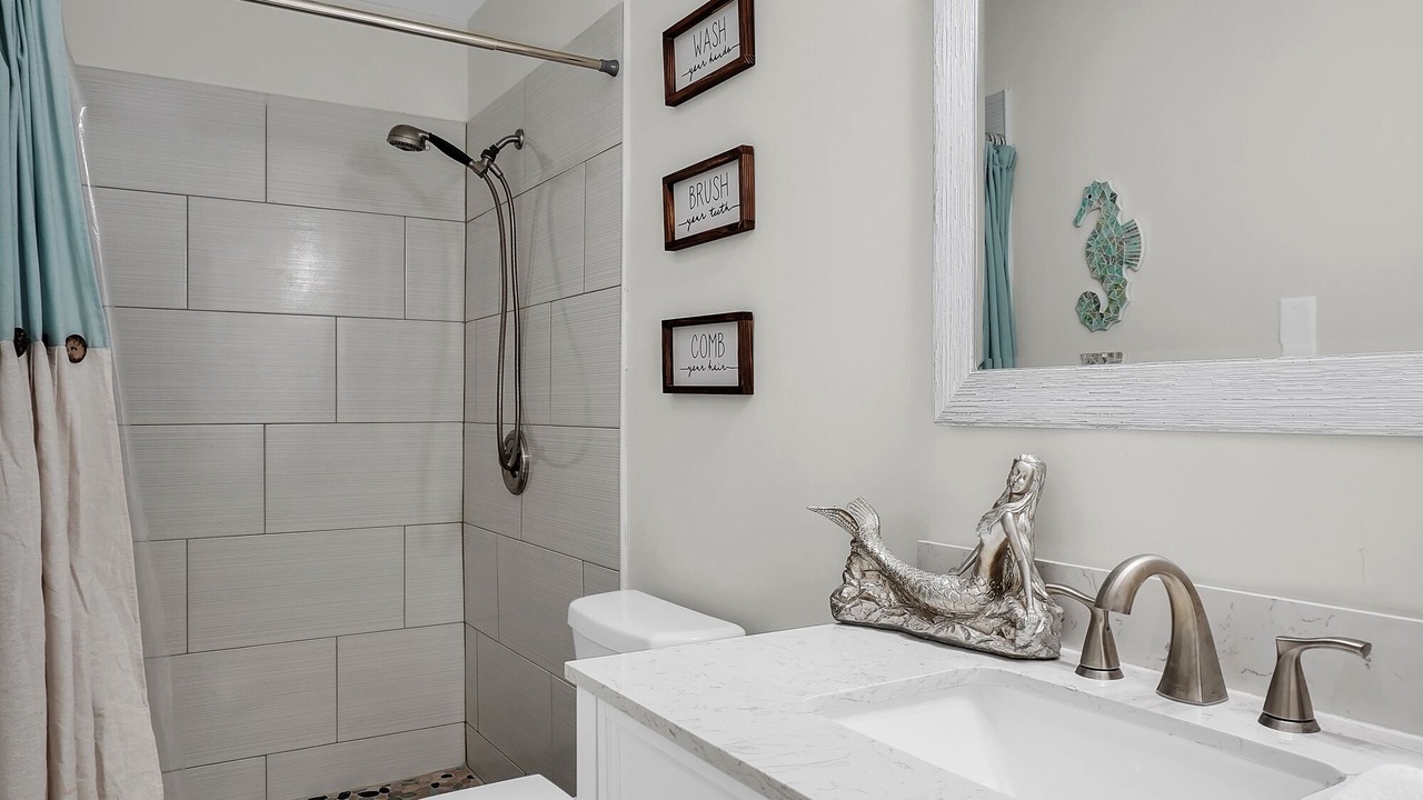 Photo of Bathroom in Lakewood
