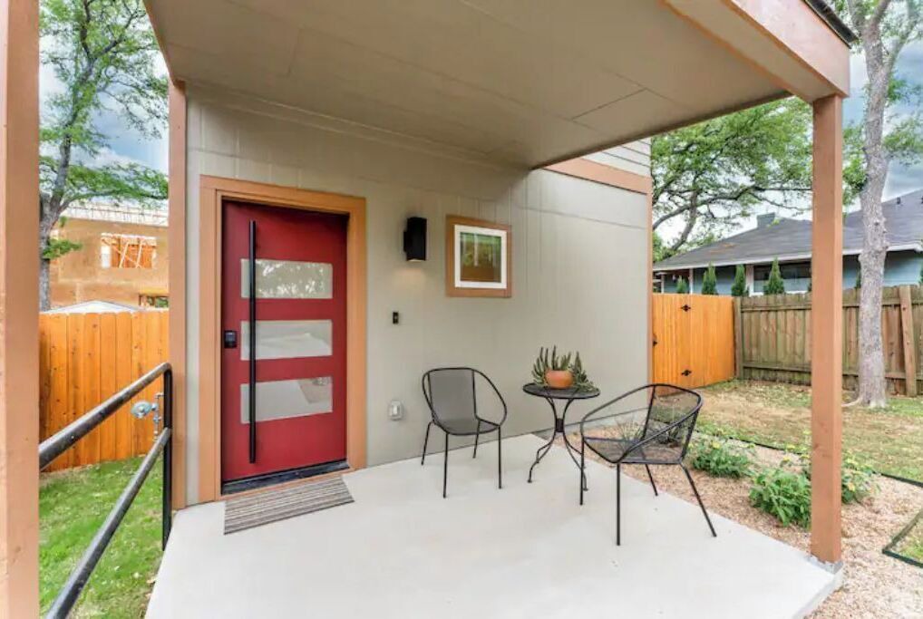Photo of Patio Balcony in South Lamar