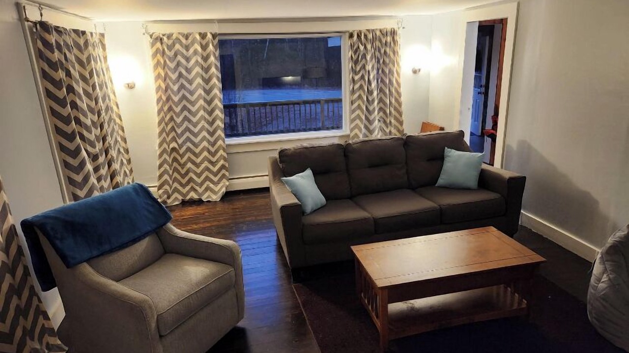 Photo of Livingroom in Center Ossipee