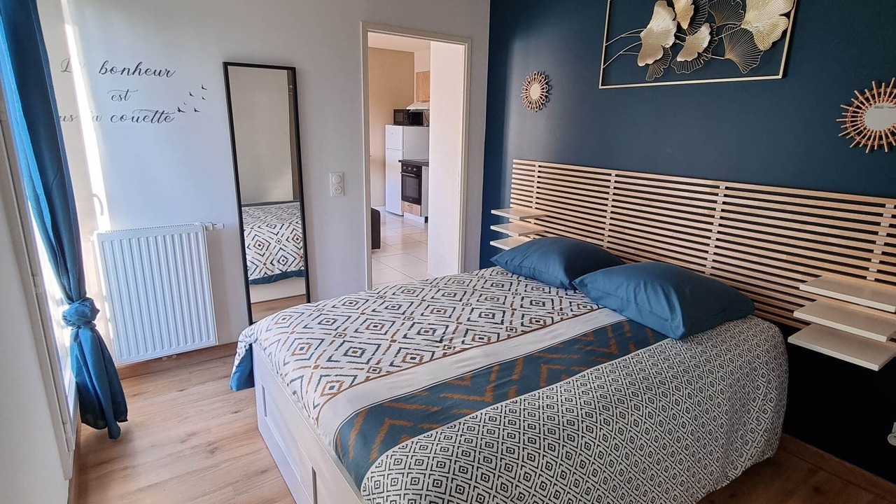 Photo of Bedroom in Merignac