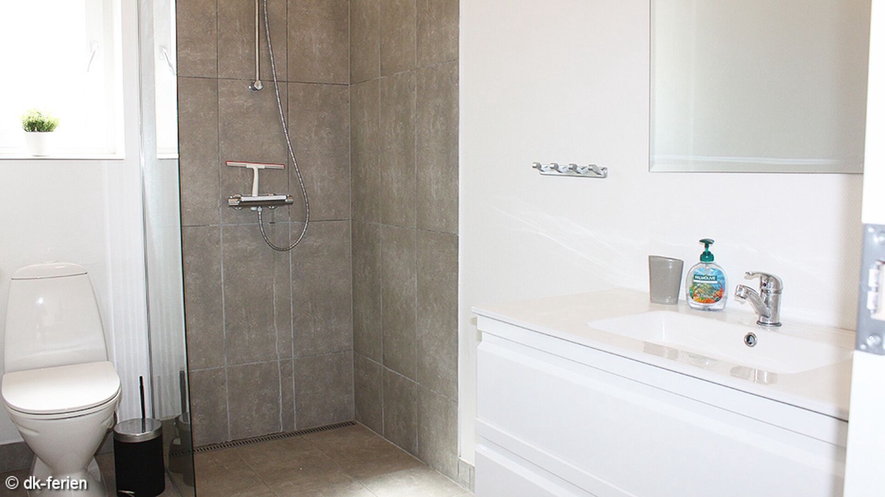 Photo of Bathroom in Aarosund