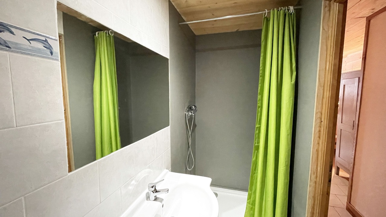 Photo of Bathroom in Venosc