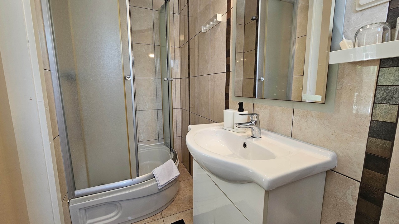 Photo of Bathroom in Malinska-Dubasnica