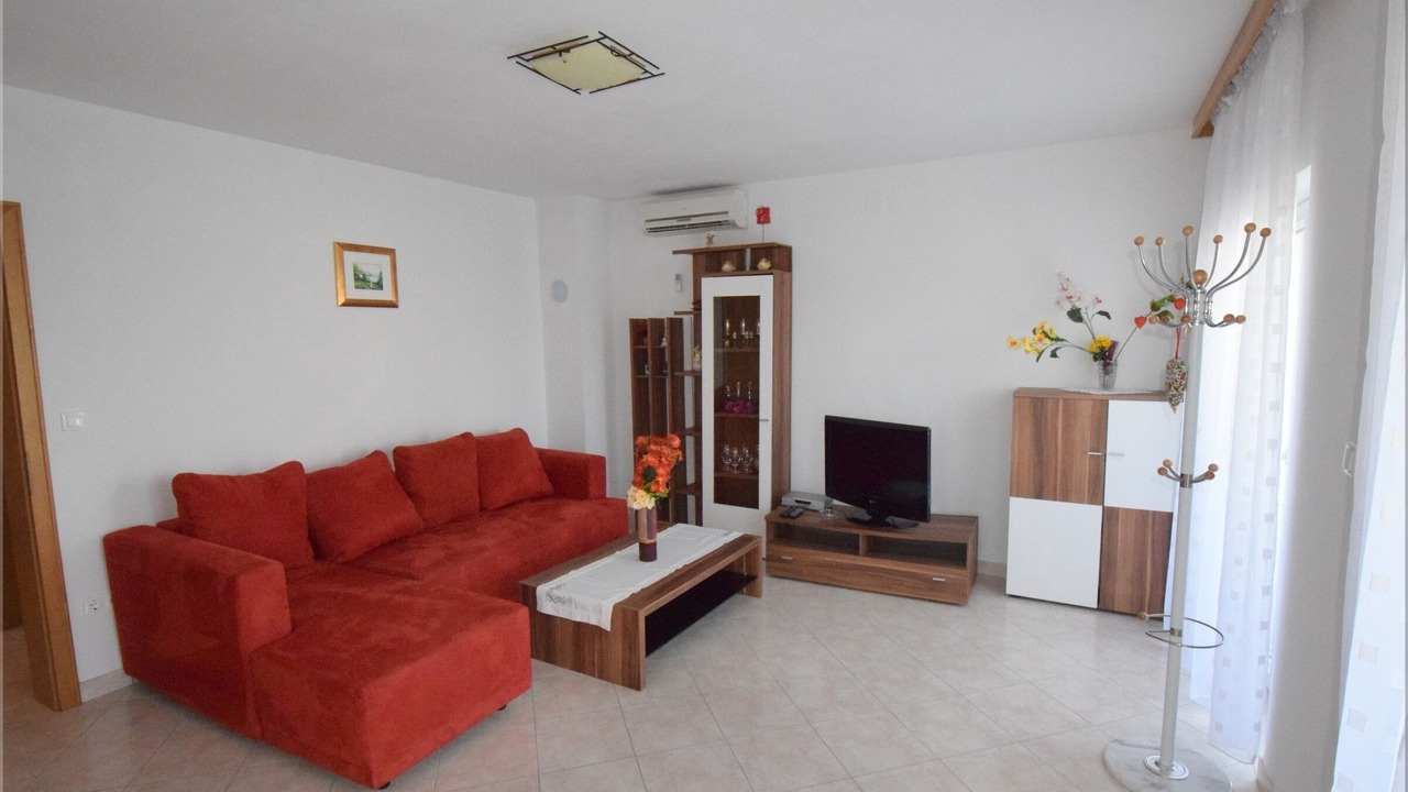 Photo of Livingroom in Vantacici