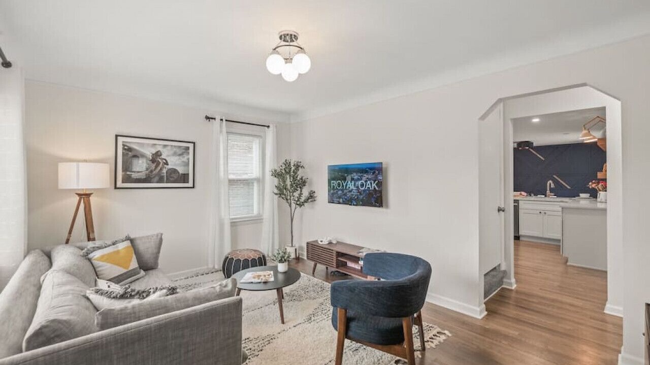 Photo of Bedroom in Royal Oak