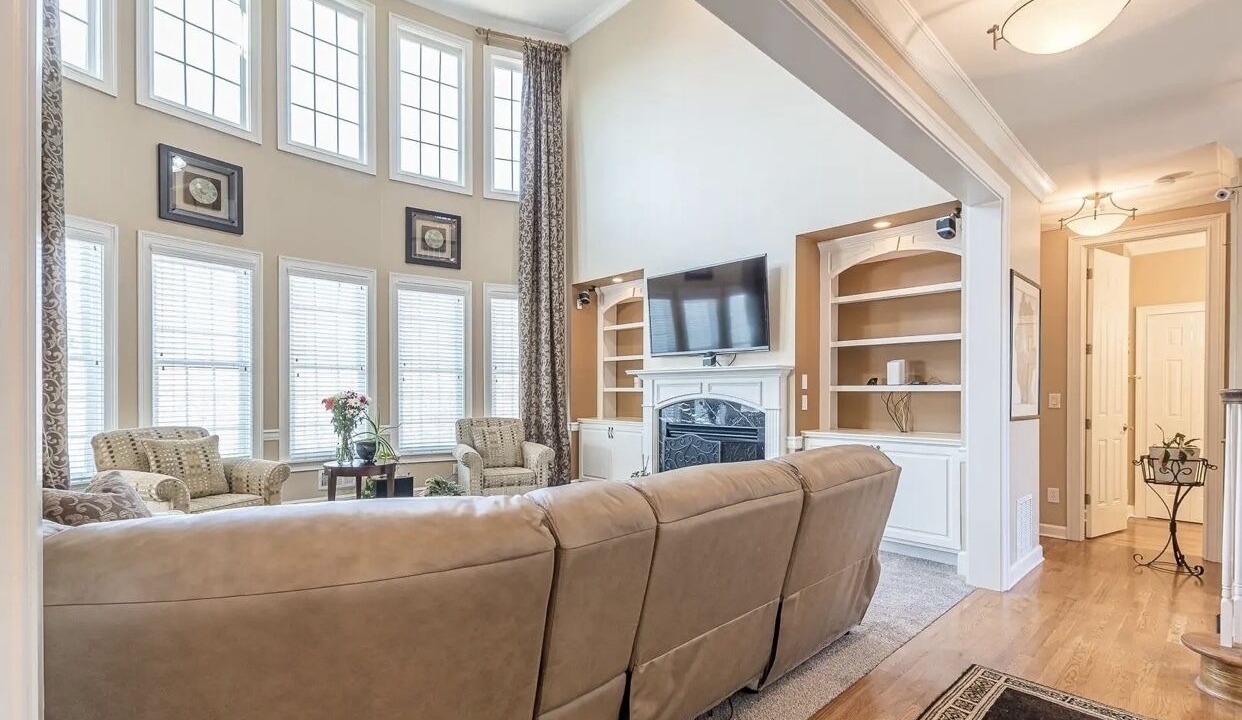 Photo of Livingroom in Tyrone