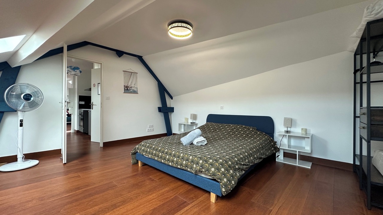 Photo of Bedroom in Fecamp