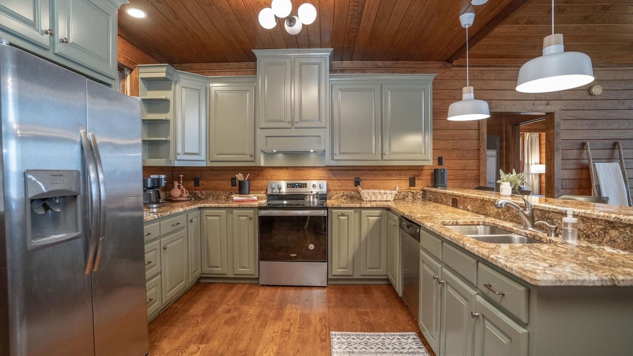Photo of Kitchen in Eatonton