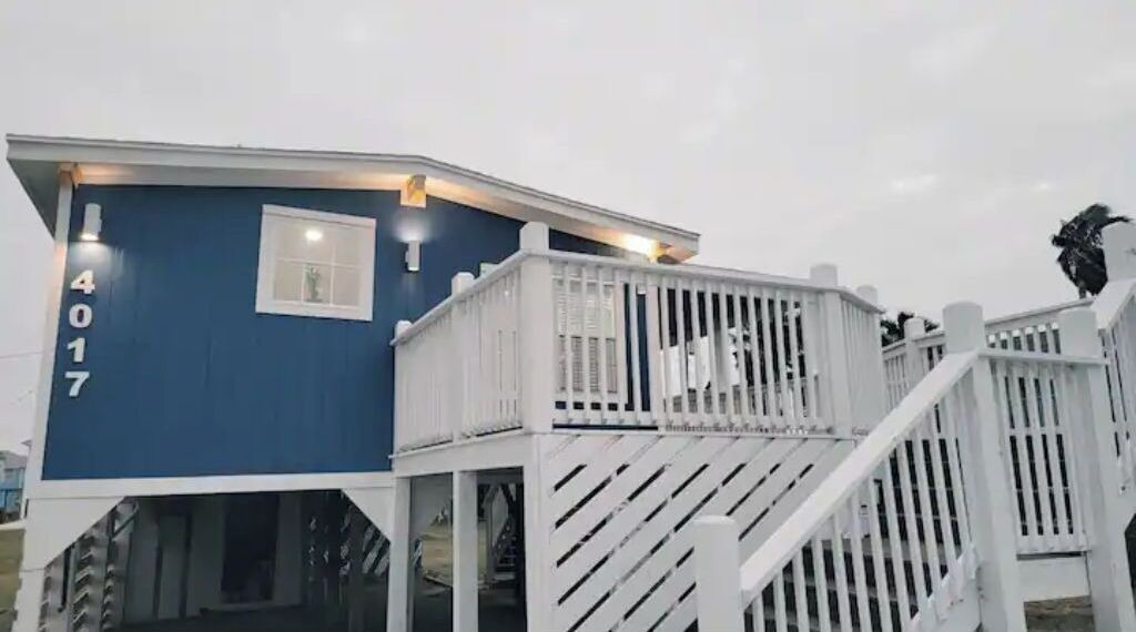 Photo of Outdoor in Pirates Beach West