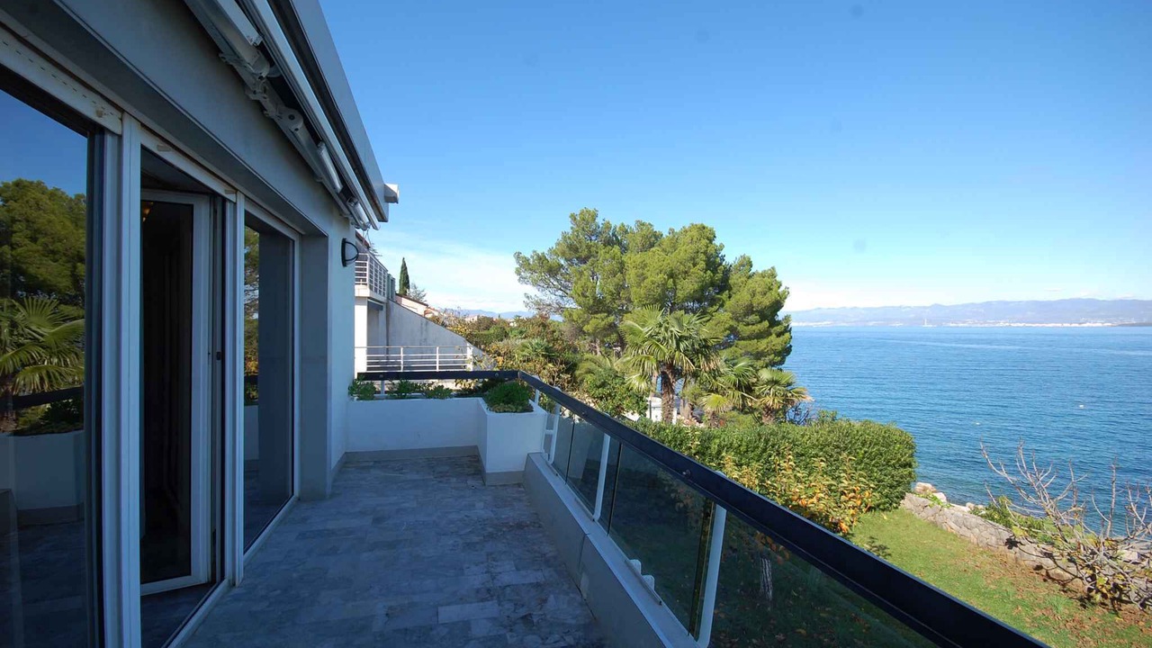 Photo of Patio Balcony in Vantacici