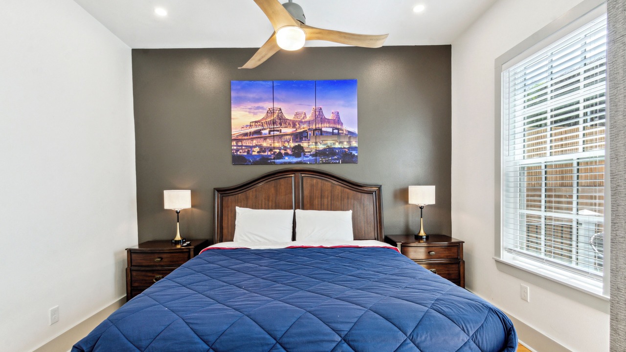 Photo of Bedroom in Irish Channel